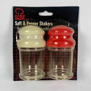 Chef Craft Red and White Cap Plastic Large Salt and Pepper Shakers 21042 Retro